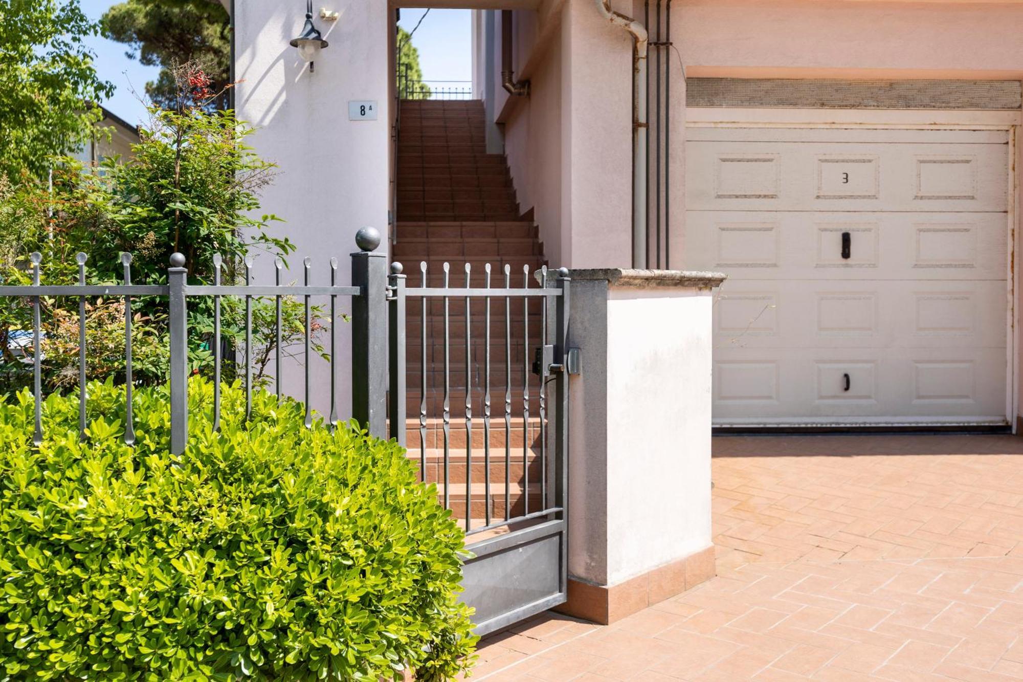 Residence Tre Trilo&Suites Римини Экстерьер фото