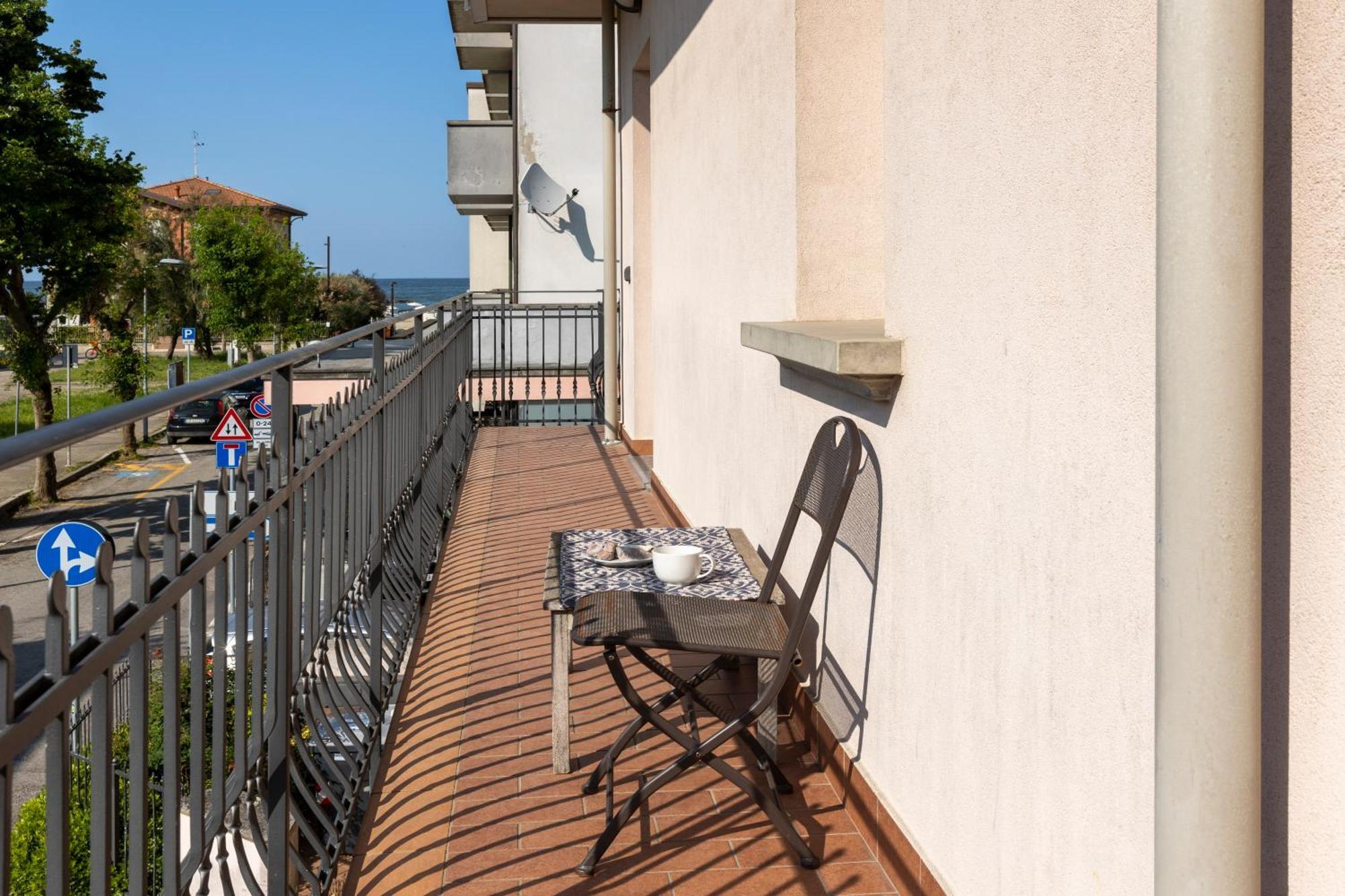 Residence Tre Trilo&Suites Римини Экстерьер фото
