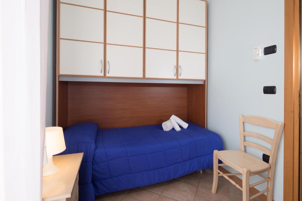 Residence Tre Trilo&Suites Римини Экстерьер фото
