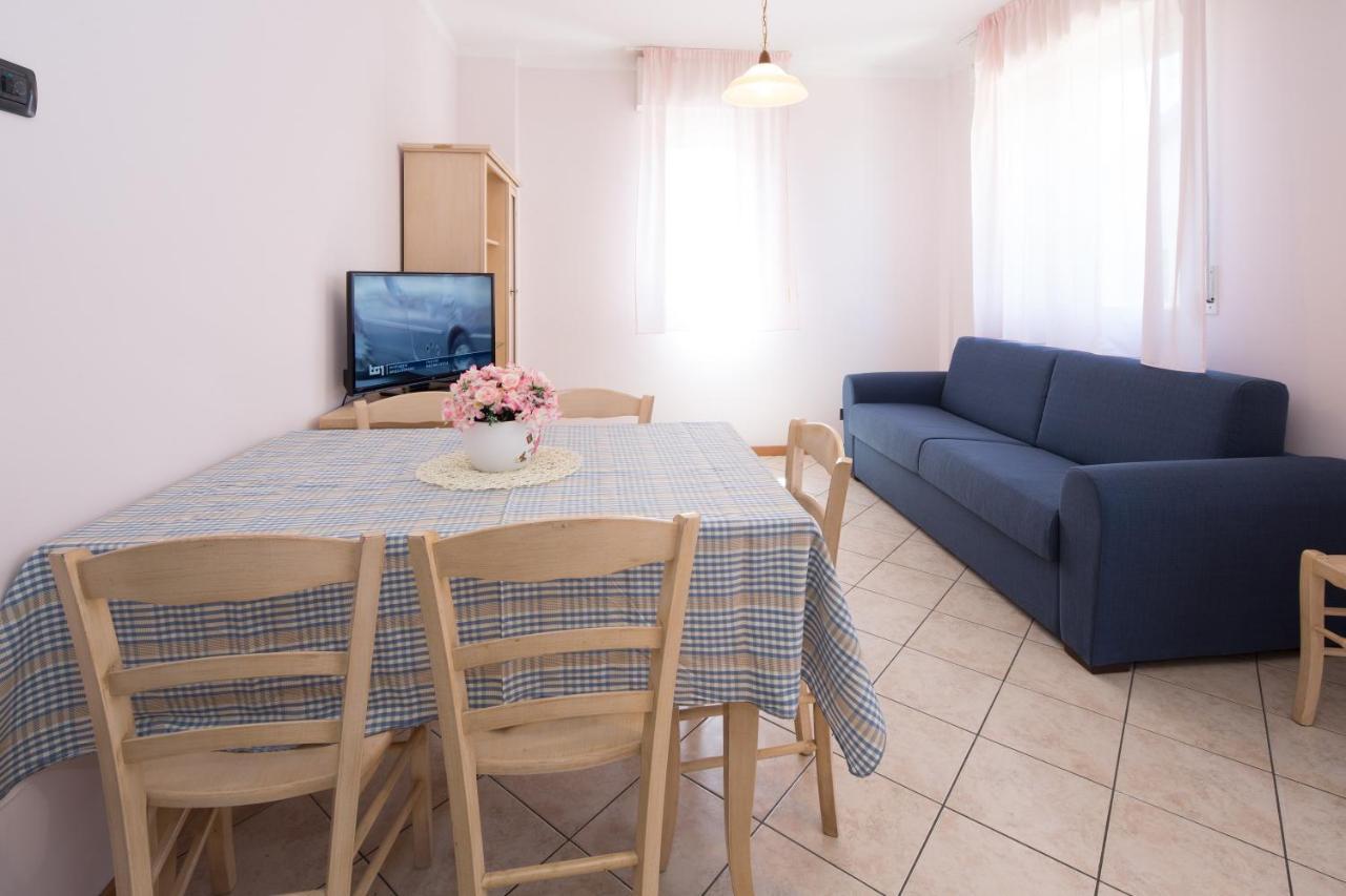 Residence Tre Trilo&Suites Римини Экстерьер фото
